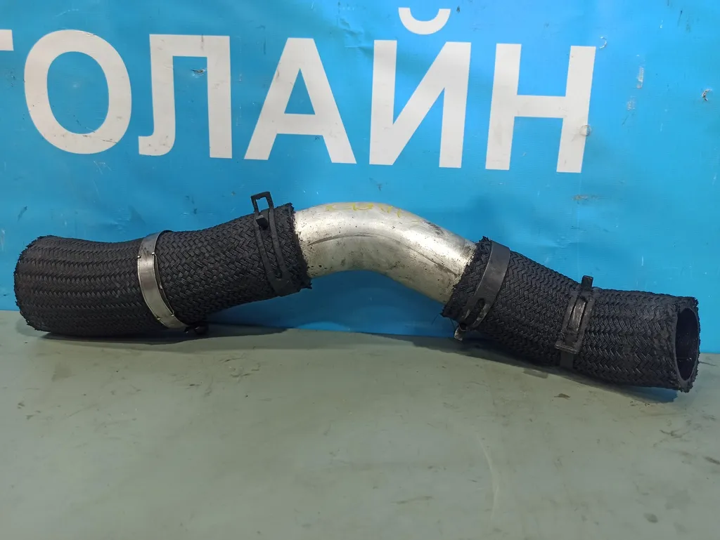 Патрубок интеркулера Hyundai Grand Starex 2007-2015