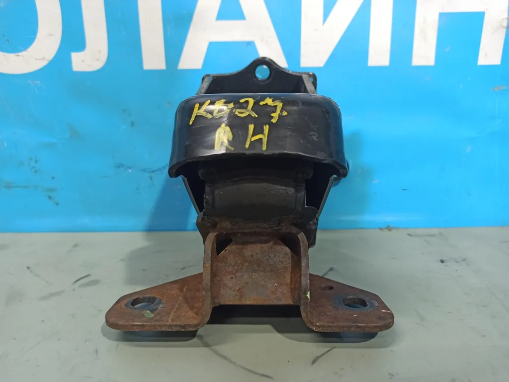 Опора двигателя правая Hyundai Grand Starex 2007-2015