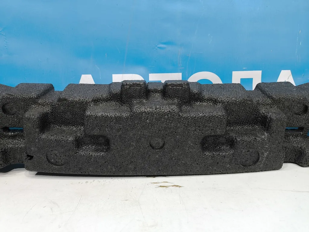 Абсорбер переднего бампера Kia Ceed 2 JD 2015-2018