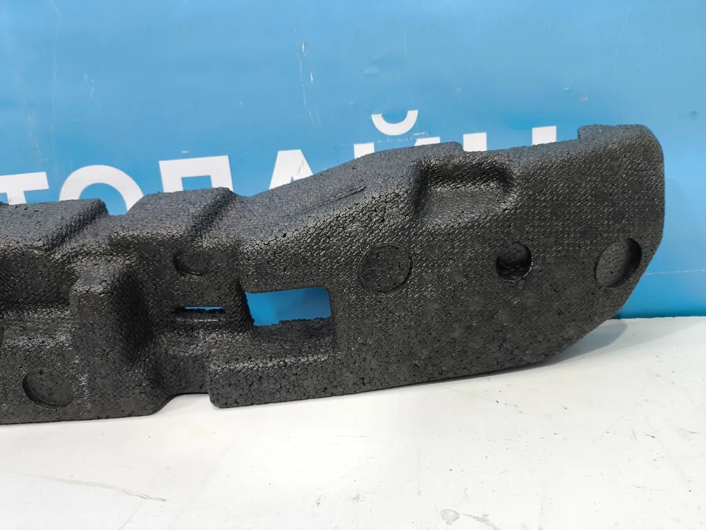 Абсорбер переднего бампера Kia Ceed 2 JD 2015-2018