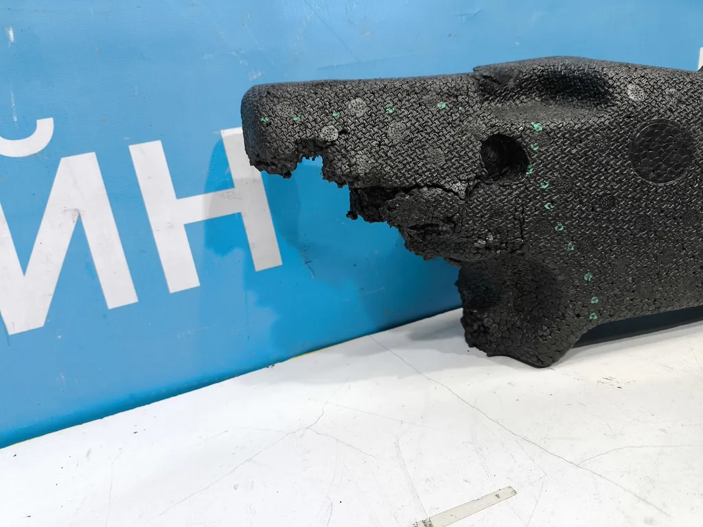 Абсорбер переднего бампера Kia Ceed 2 JD 2015-2018