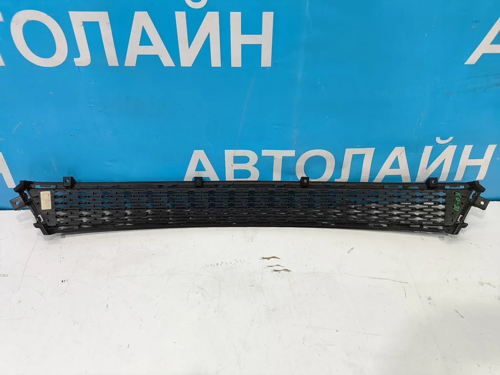 Решетка бампера Kia Ceed 2 JD 2015-2018