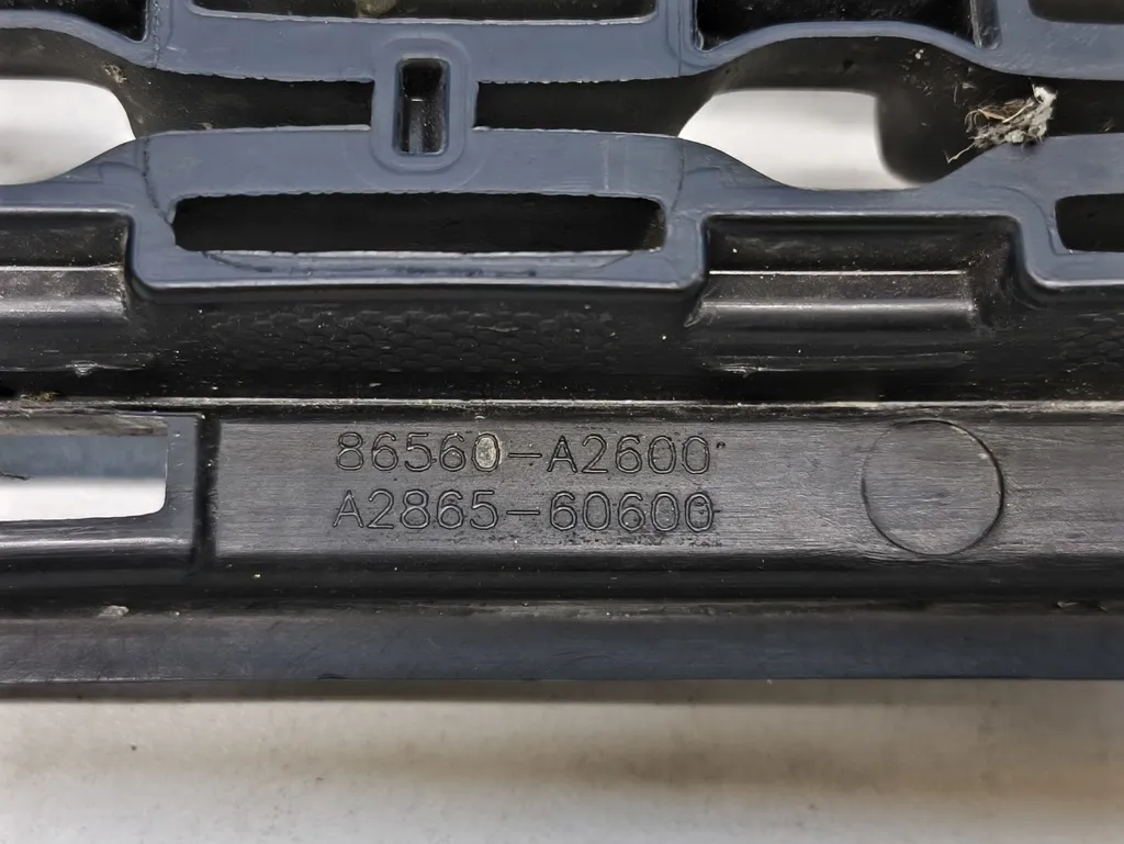 Решетка бампера Kia Ceed 2 JD 2015-2018