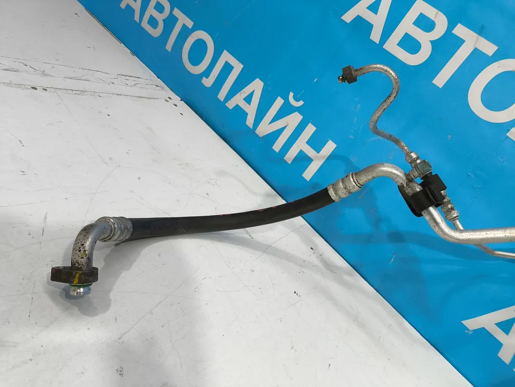 Трубка кондиционера Kia Ceed 1 2010-2012