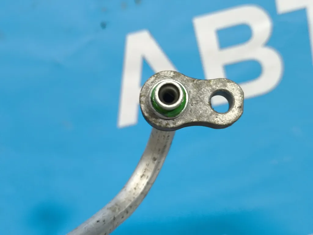 Трубка кондиционера Kia Ceed 1 2010-2012