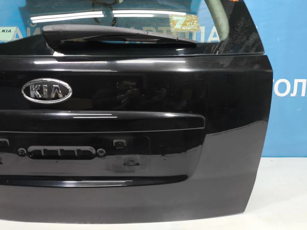 Крышка багажника Kia Ceed 1 2010-2012