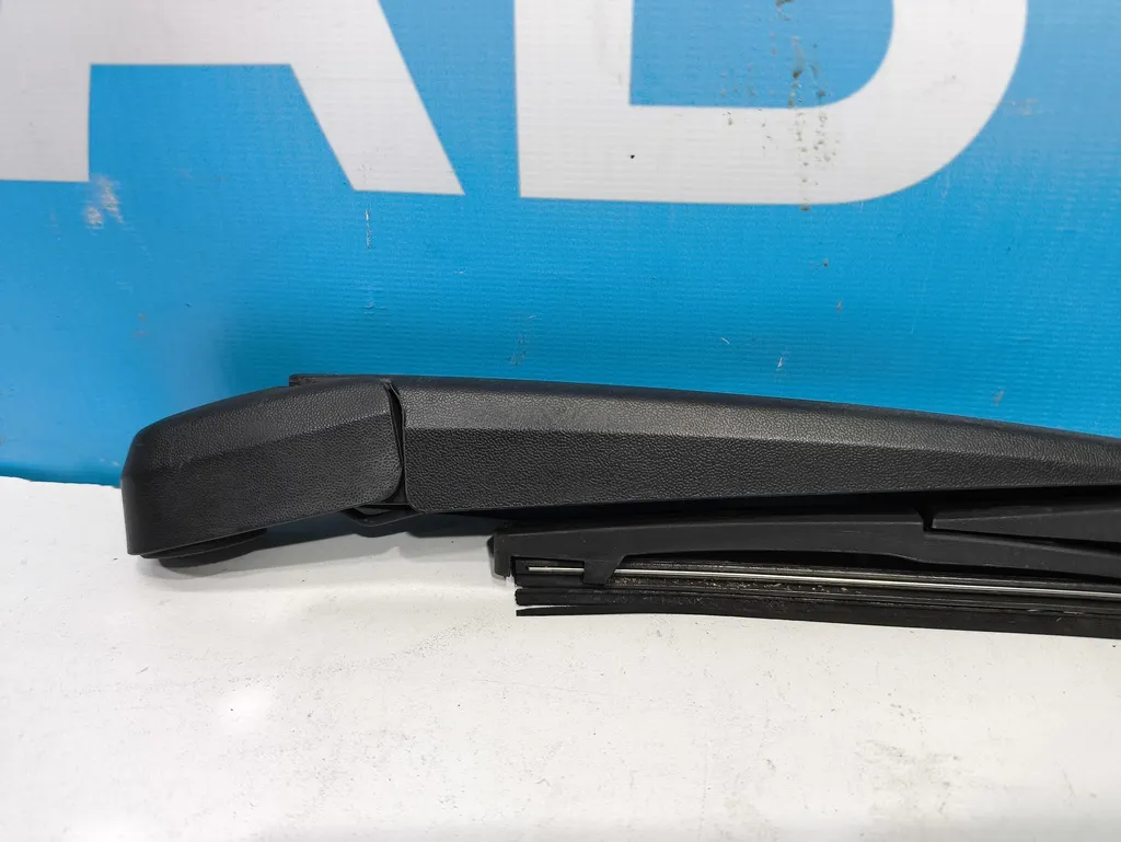 Поводок стеклоочистителя заднего Kia SOUL 2 2013-2016