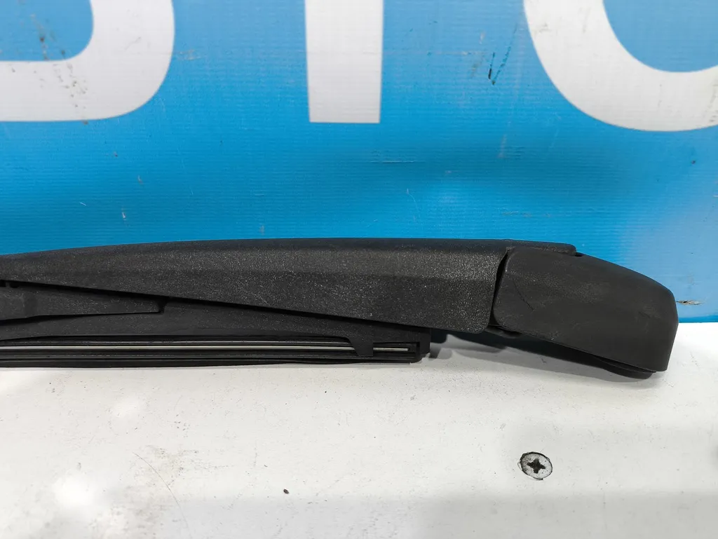 Поводок стеклоочистителя заднего Kia SOUL 2 2013-2016