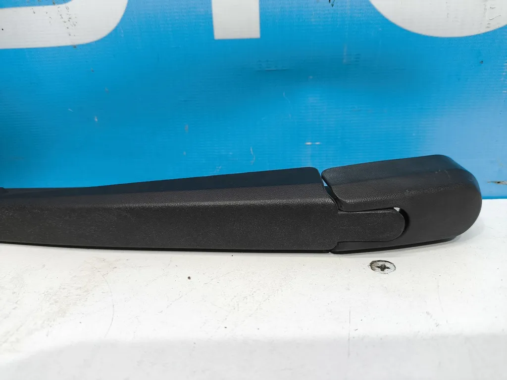 Поводок стеклоочистителя заднего Kia SOUL 2 2013-2016