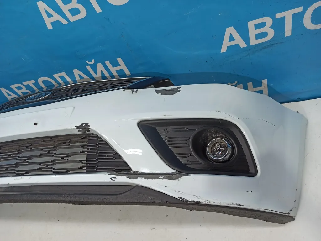 Бампер передний Kia Ceed 1 2010-2012