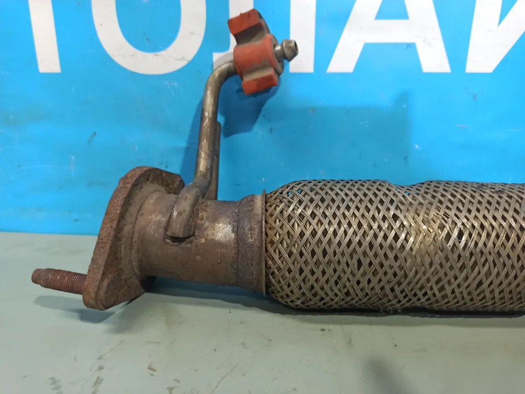 Приемная труба глушителя Kia Sportage 3 2010-2014