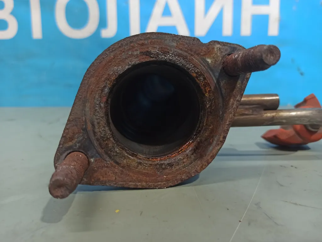 Приемная труба глушителя Kia Sportage 3 2010-2014