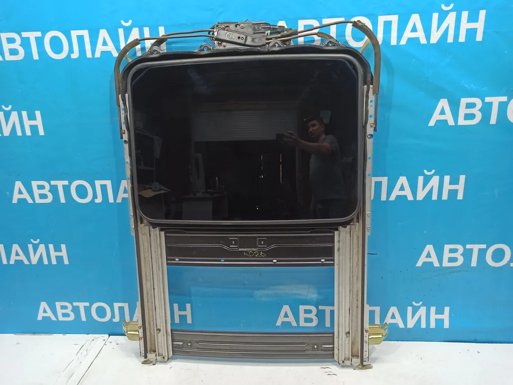 Люк в сборе Hyundai Santa Fe 1 SM 2000-2005