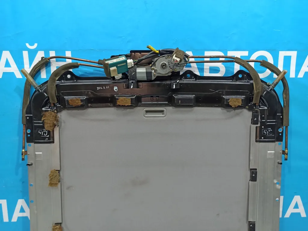 Люк в сборе Hyundai Santa Fe 1 SM 2000-2005