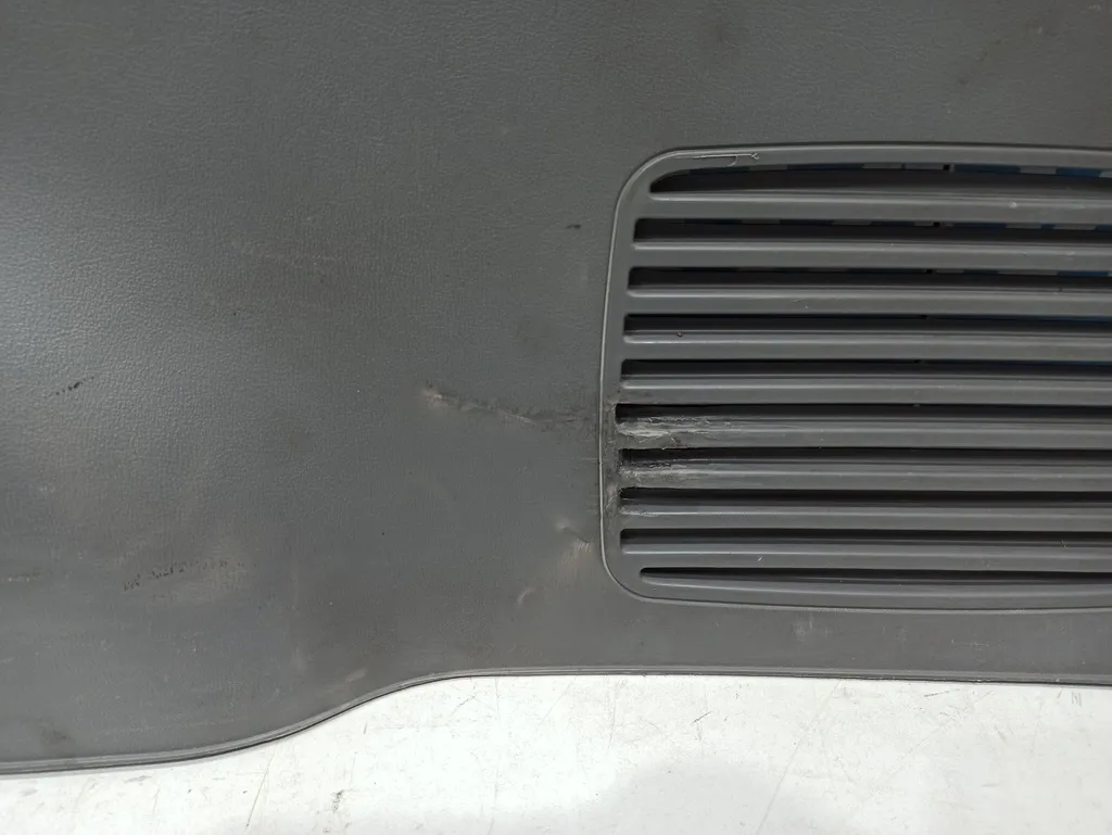 Обшивка багажника Hyundai Grand Starex 2007-2015