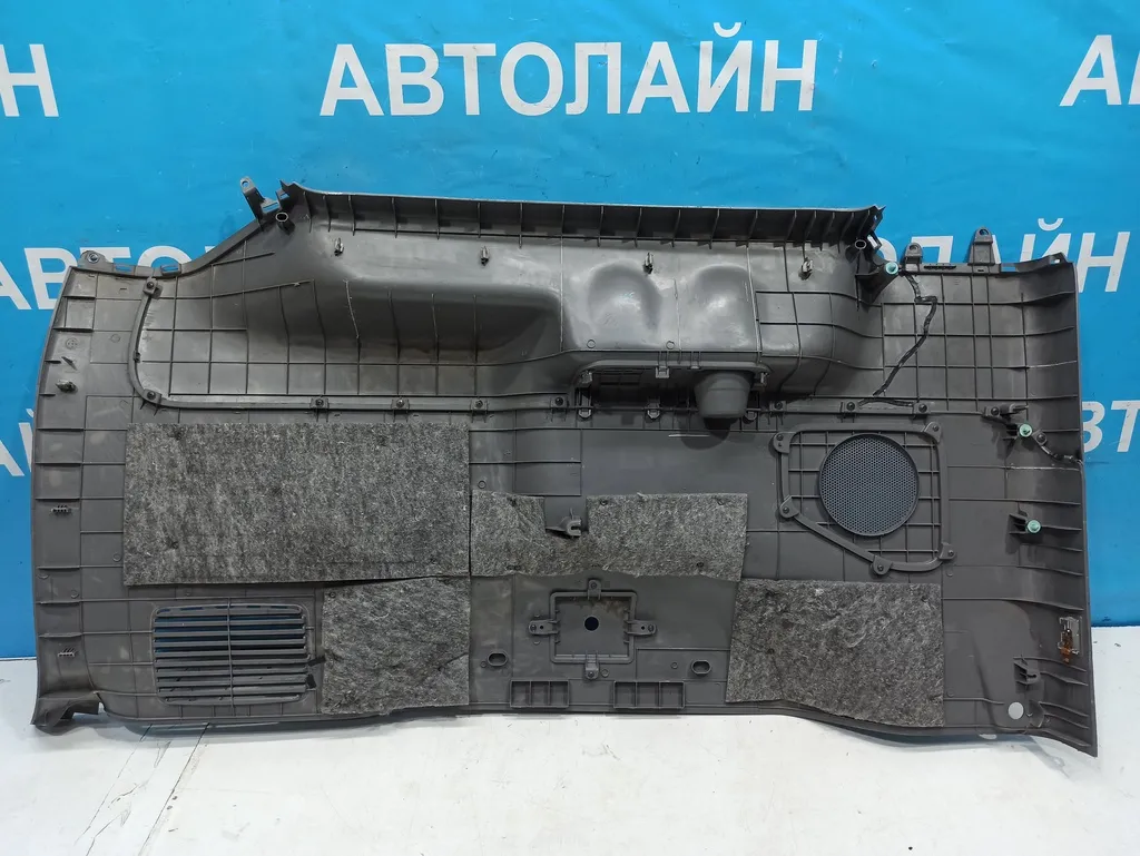 Обшивка багажника Hyundai Grand Starex 2007-2015