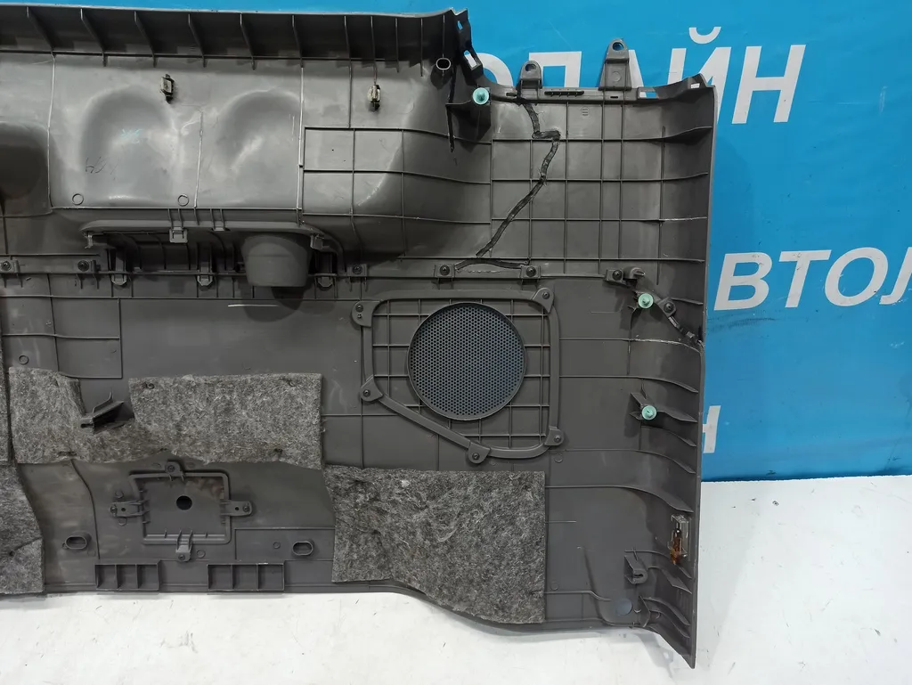 Обшивка багажника Hyundai Grand Starex 2007-2015