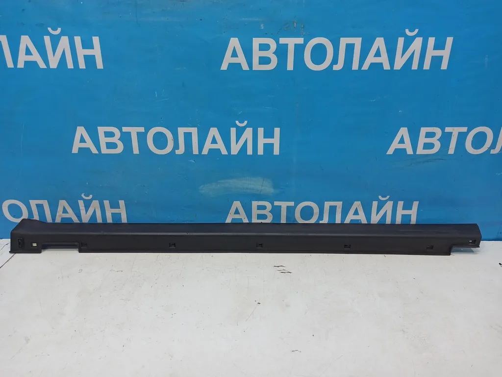 Накладка порога правого Hyundai Santa Fe 3 DM 2015-2018 Рестайлинг