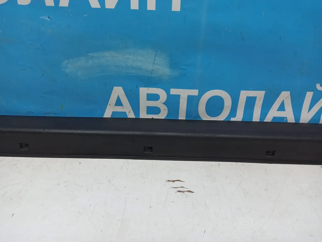 Накладка порога правого Hyundai Santa Fe 3 DM 2015-2018 Рестайлинг