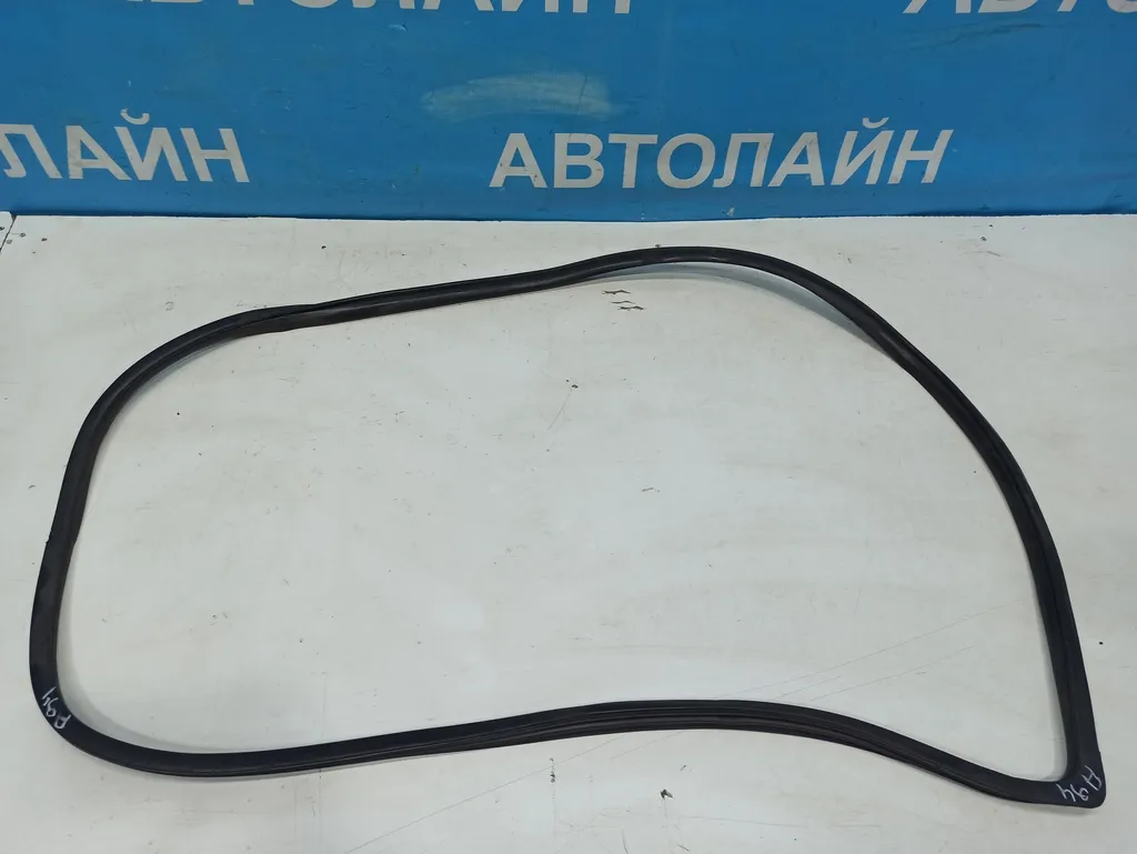 Уплотнитель дверного проема Hyundai Santa Fe 3 DM 2015-2018 Рестайлинг