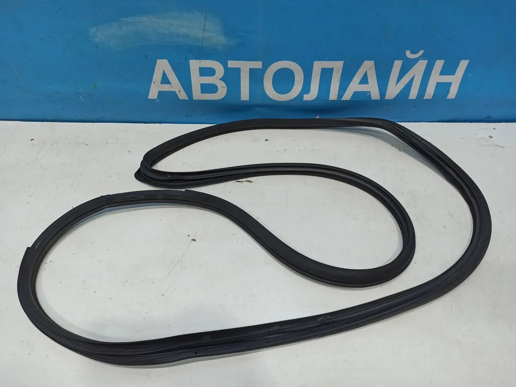 Уплотнитель дверного проема Hyundai Santa Fe 3 DM 2015-2018 Рестайлинг