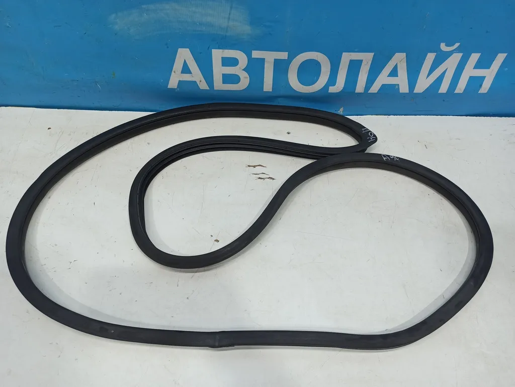 Уплотнитель дверного проема Hyundai Santa Fe 3 DM 2015-2018 Рестайлинг