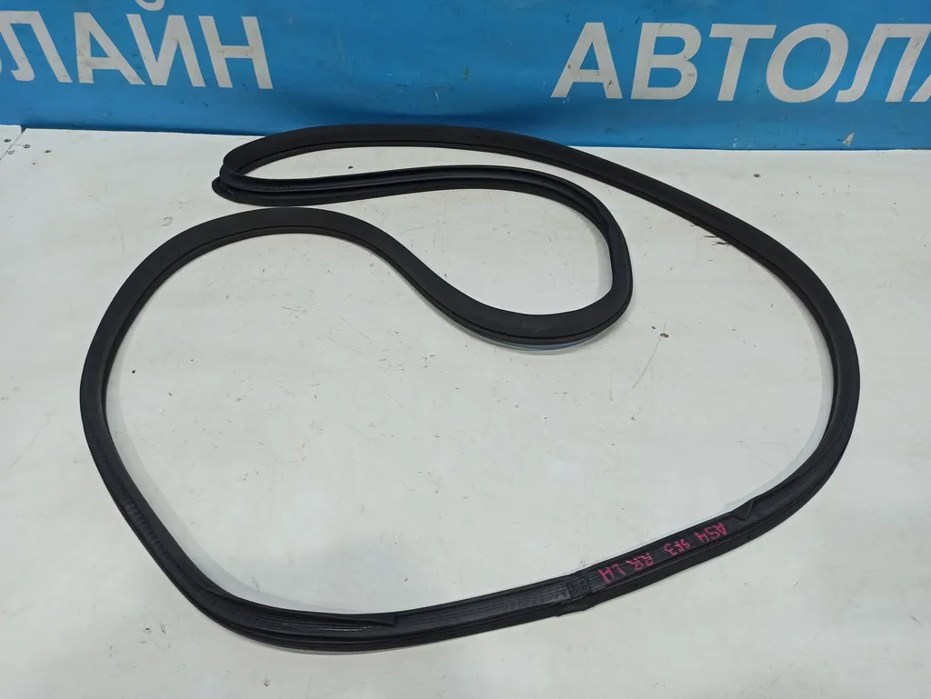 Уплотнитель дверного проема Hyundai Santa Fe 3 DM 2015-2018 Рестайлинг