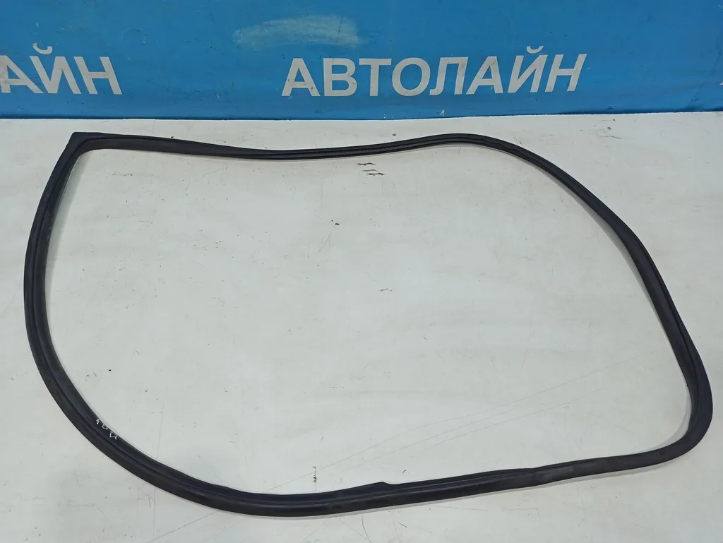 Уплотнитель дверного проема Hyundai Santa Fe 3 DM 2015-2018 Рестайлинг
