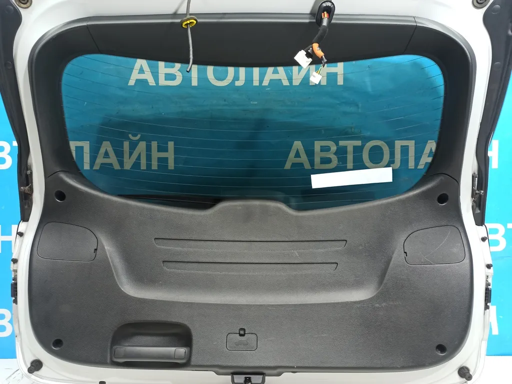 Обшивка двери багажника Hyundai Santa Fe 3 DM 2015-2018 Рестайлинг