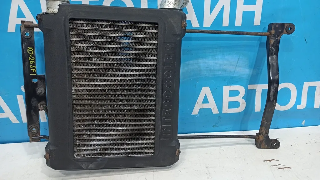 Интеркулер Hyundai Santa Fe 1 SM 2000-2005