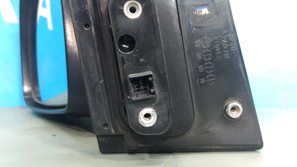 Зеркало левое Hyundai Grand Starex 2007-2015