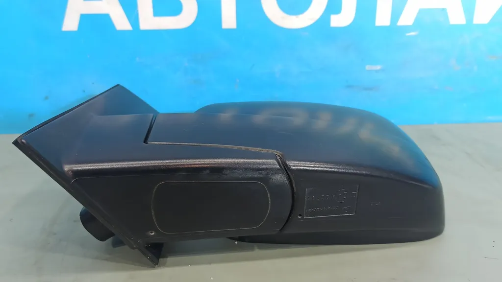 Зеркало левое Hyundai Grand Starex 2007-2015