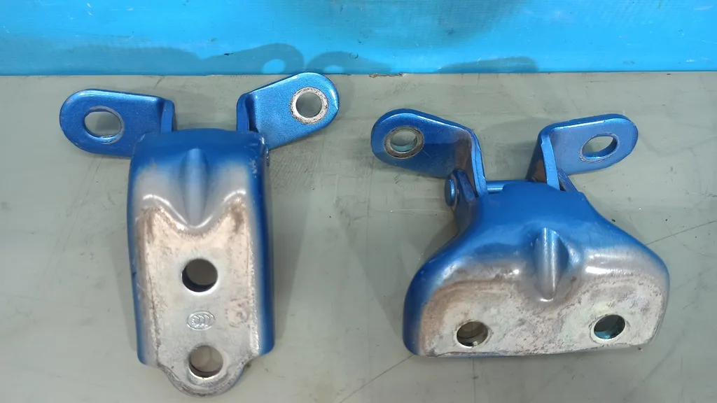 Петли двери задней левой Hyundai Tucson 3 2015-2018