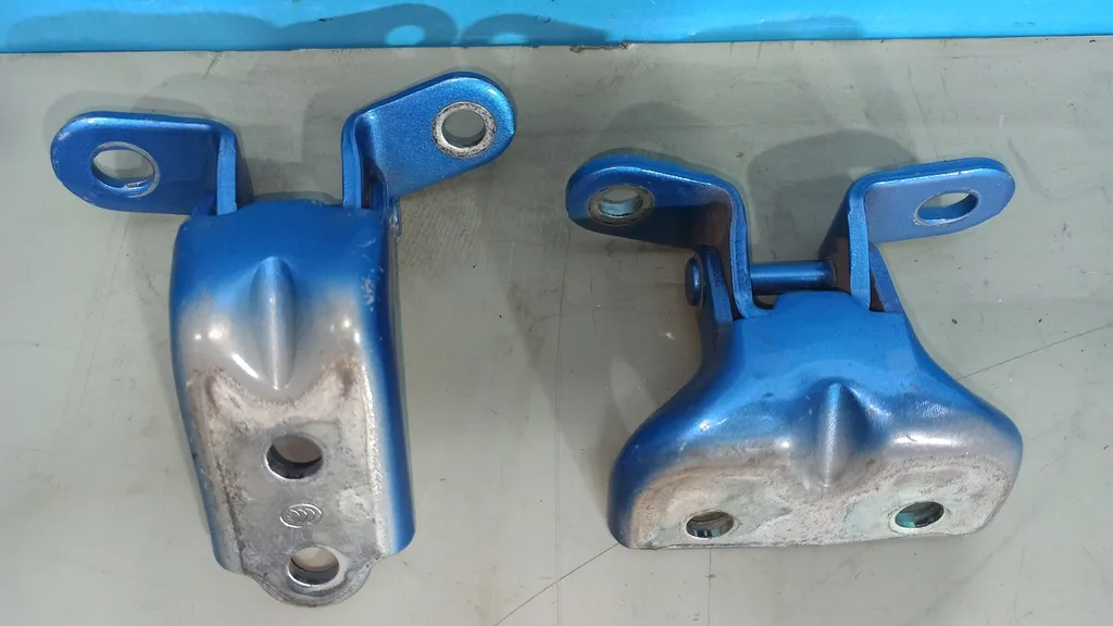 Петли двери задней левой Hyundai Tucson 3 2015-2018