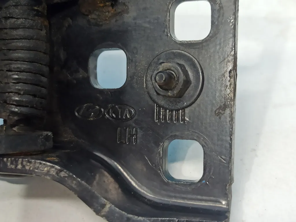 Ролик двери сдвижной средний Hyundai Grand Starex 2007-2015