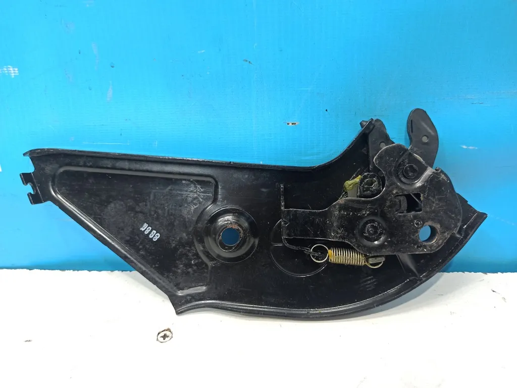 Замок двери сдвижной Hyundai Grand Starex 2007-2015