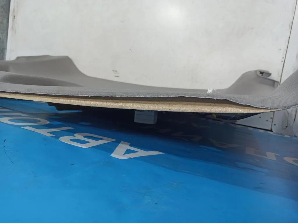 Обшивка потолка Hyundai Grand Starex 2007-2015