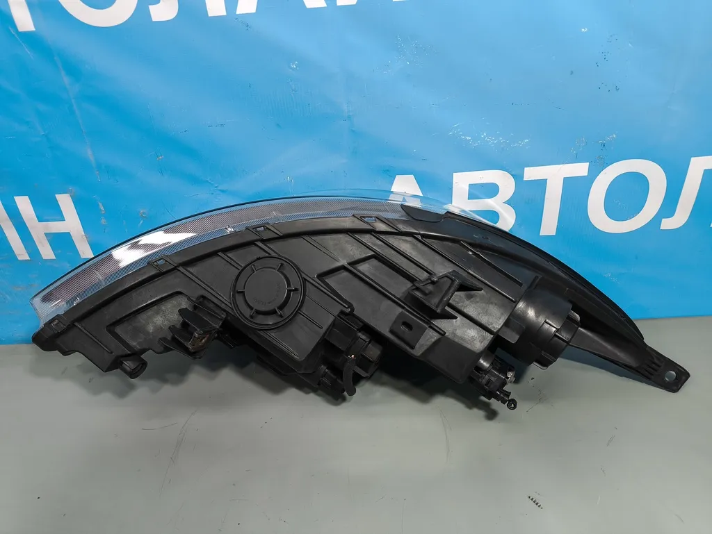 Фара левая Kia Sportage 3 2010-2014