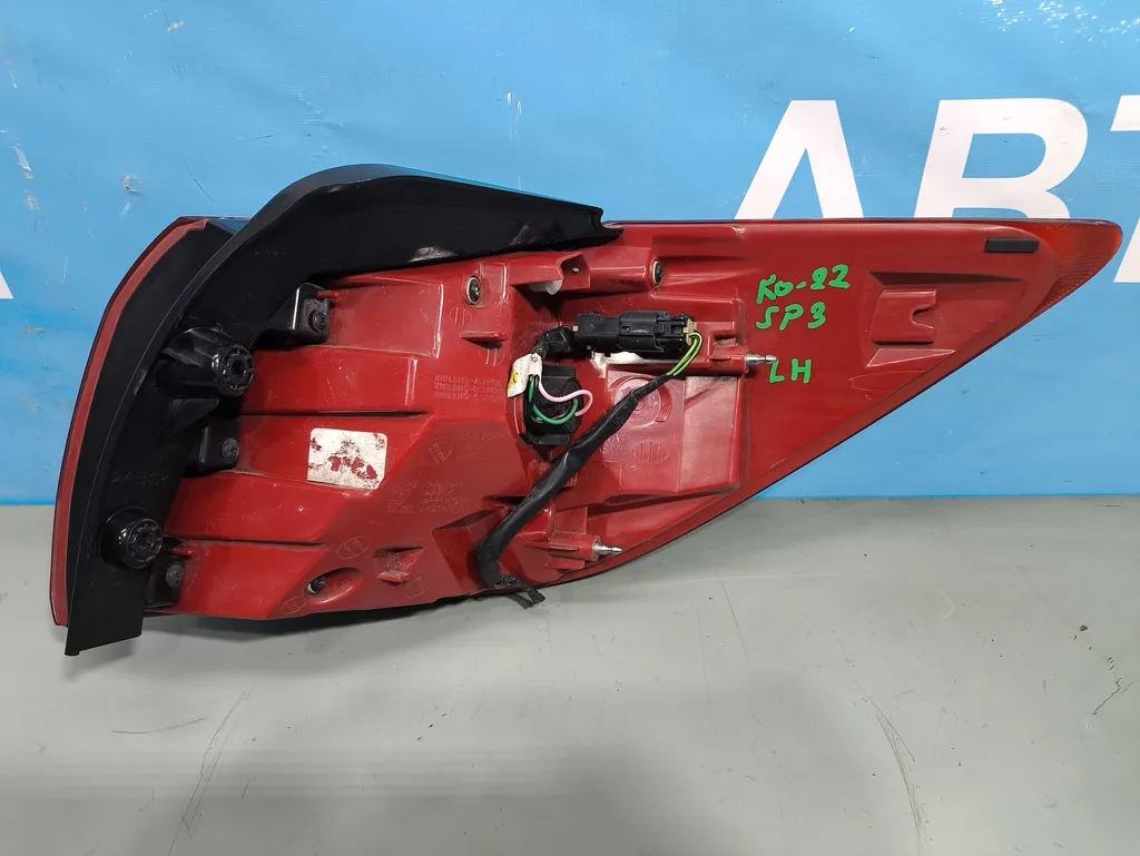 Фонарь внешний левый Kia Sportage 3 2010-2014