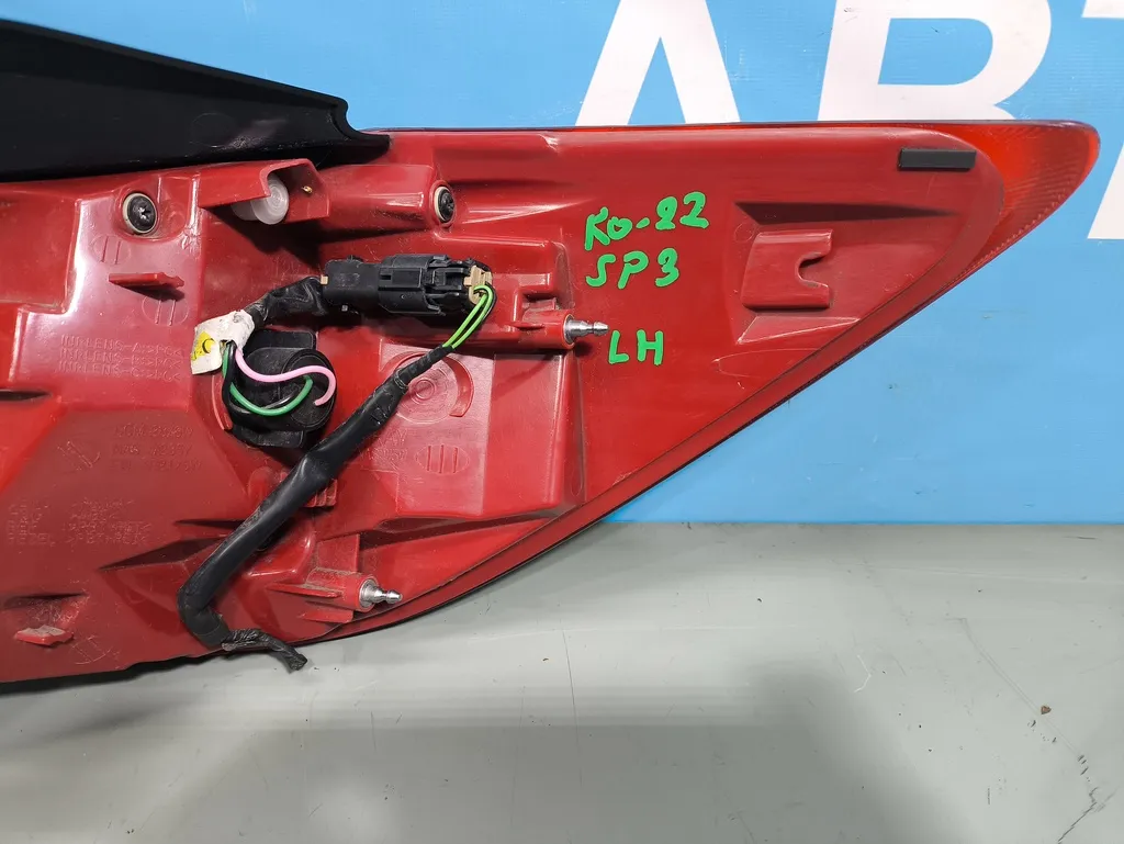 Фонарь внешний левый Kia Sportage 3 2010-2014