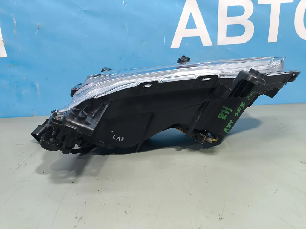 Фара противотуманная правая Hyundai Santa Fe 3 DM 2015-2018 Рестайлинг