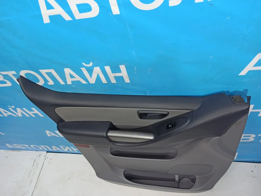 Обшивка двери передней левой Hyundai Grand Starex 2007-2015