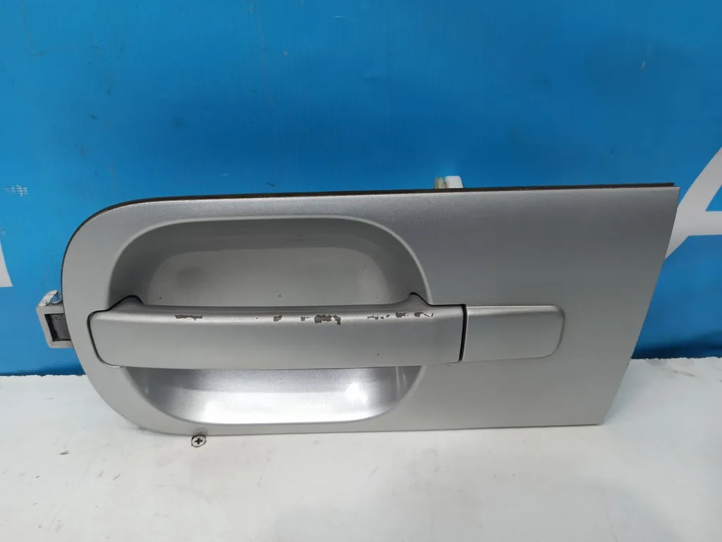 Ручка двери левая Hyundai Grand Starex 2007-2015