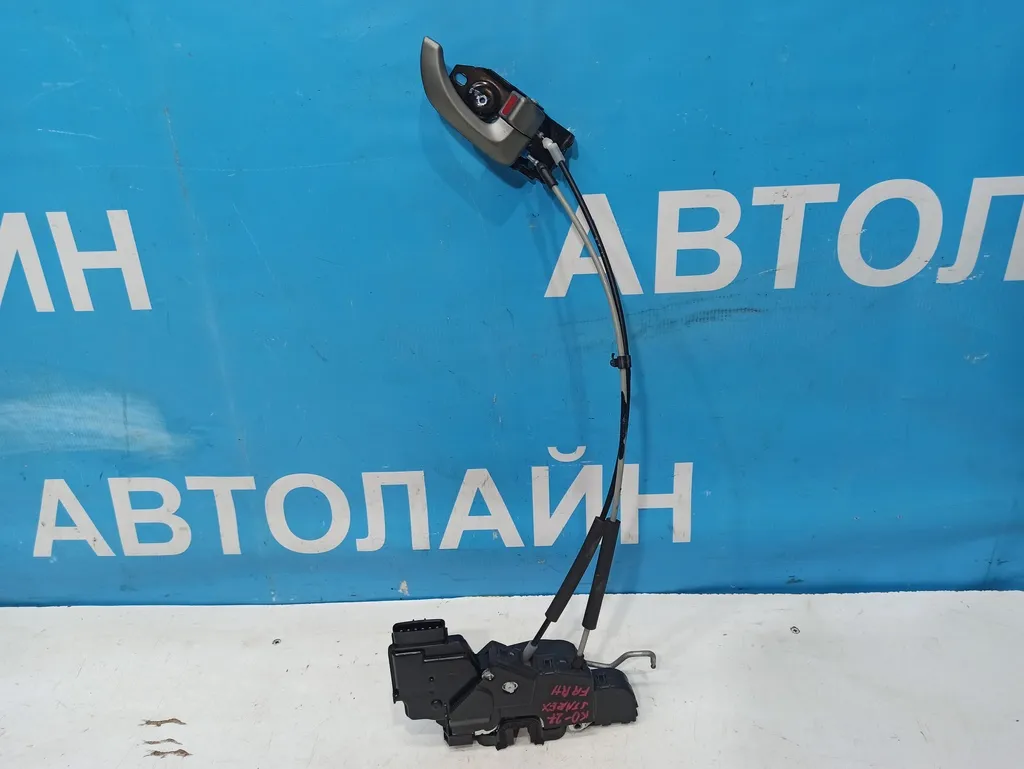 Замок двери передней правой Hyundai Grand Starex 2007-2015