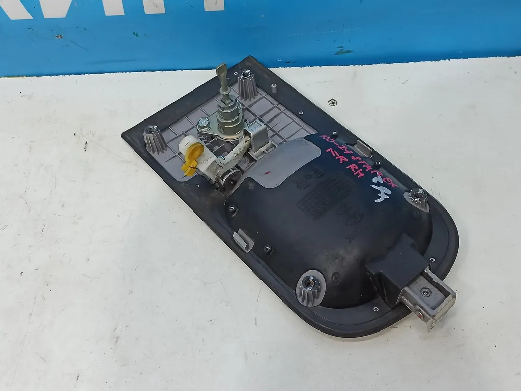 Ручка двери правая Hyundai Grand Starex 2007-2015