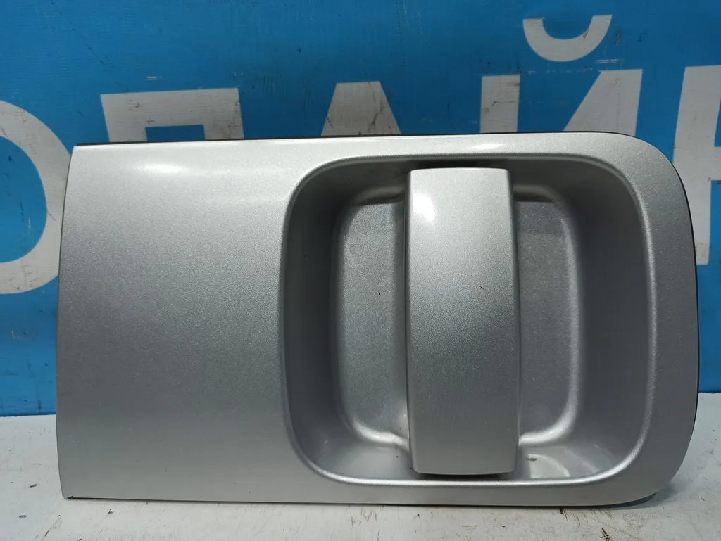 Ручка двери наружная левая Hyundai Grand Starex 2007-2015