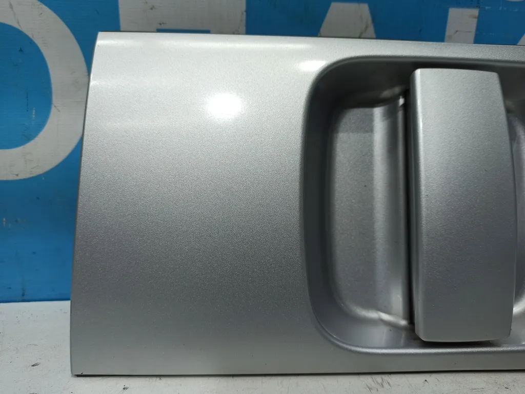 Ручка двери наружная левая Hyundai Grand Starex 2007-2015