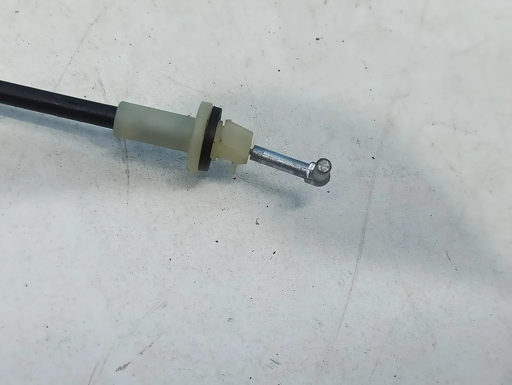 Замок двери сдвижной Hyundai Grand Starex 2007-2015