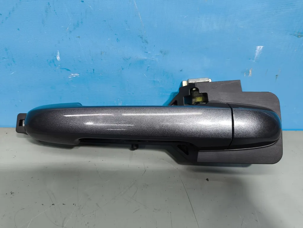 Ручка двери задняя правая Kia Ceed 1 2010-2012