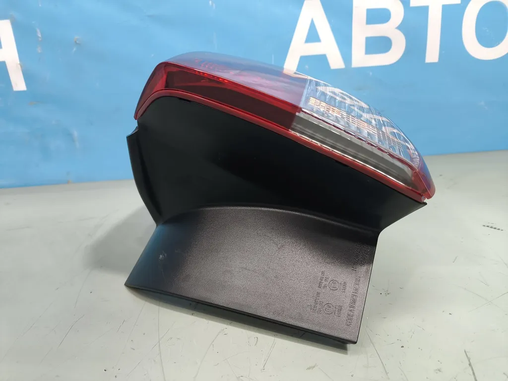 Фонарь внешний правый Hyundai Tucson 3 2015-2018